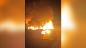 VIDEO Incendiu la un cunoscut restaurant din Pitești! Angajații s-au aruncat în foc pentru a salva clienții